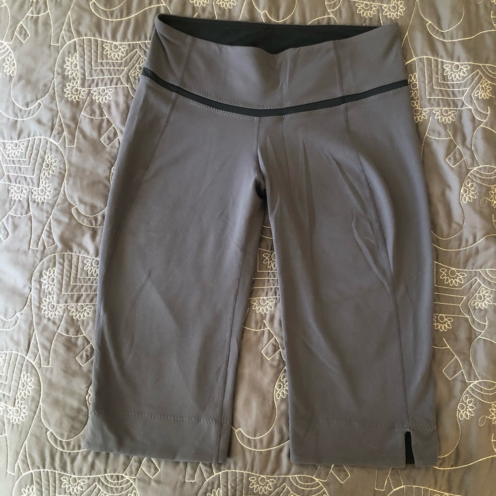 Lululemon Capri athletic pants